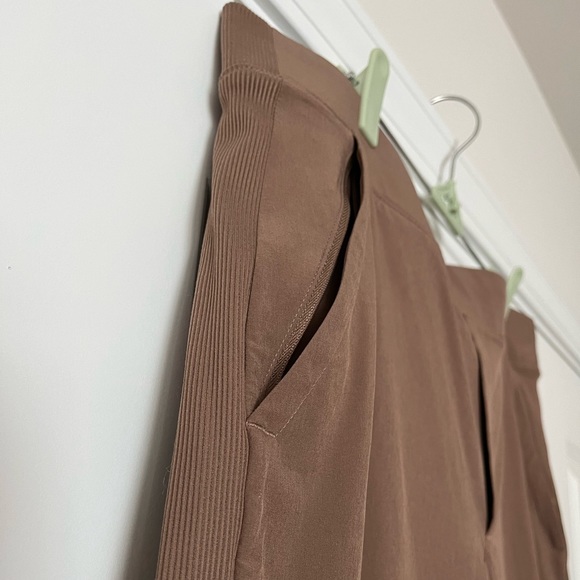 Athleta Brooklyn ankle pant - Picture 4 of 8